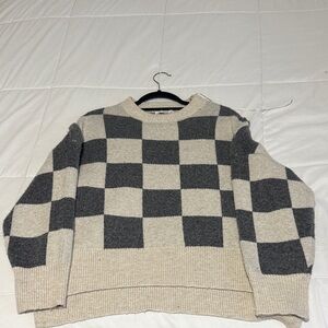 Madison Women's Long Sleeve Top - Gray and Cream Checkered